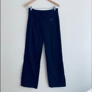 Lululemon wide leg pants